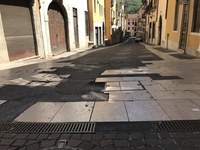 Ripristini stradali in centro storico: lavori su via Manin